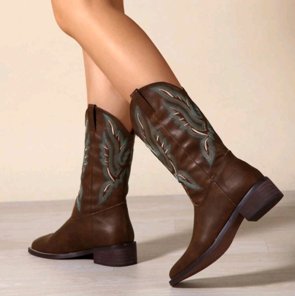 Women Square Toe Slip-On Mid-Calf Western Boots,Low Heel Flat